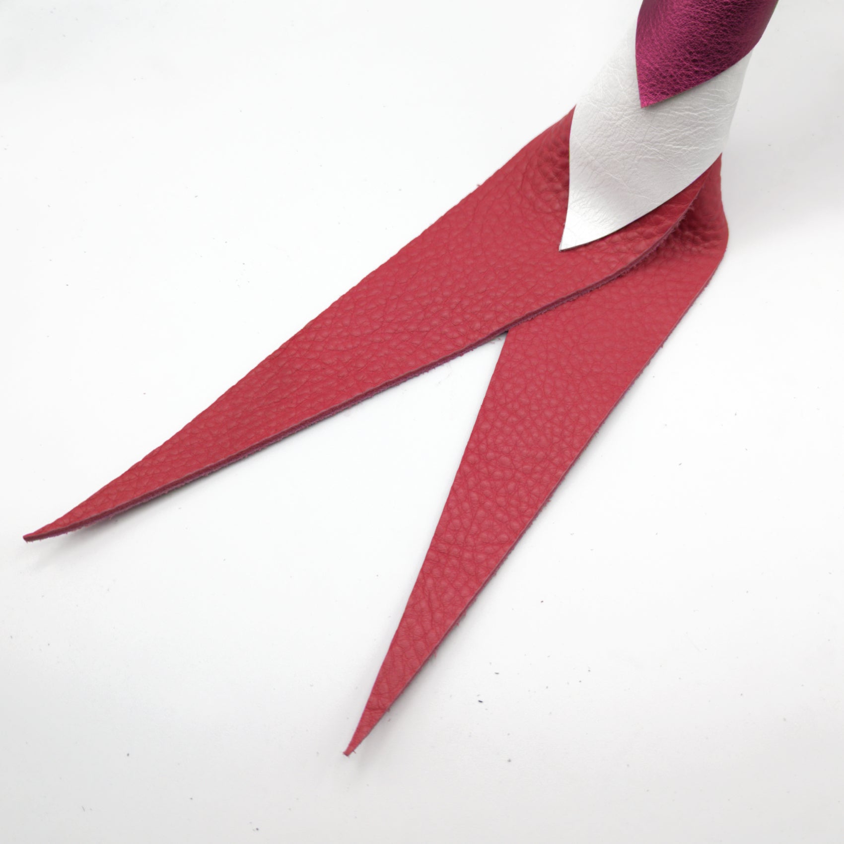 Bullhide Viper Tongue